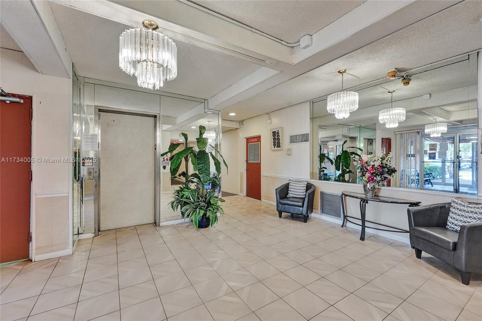 OAKBROOK IV V VI VII COND - Residential