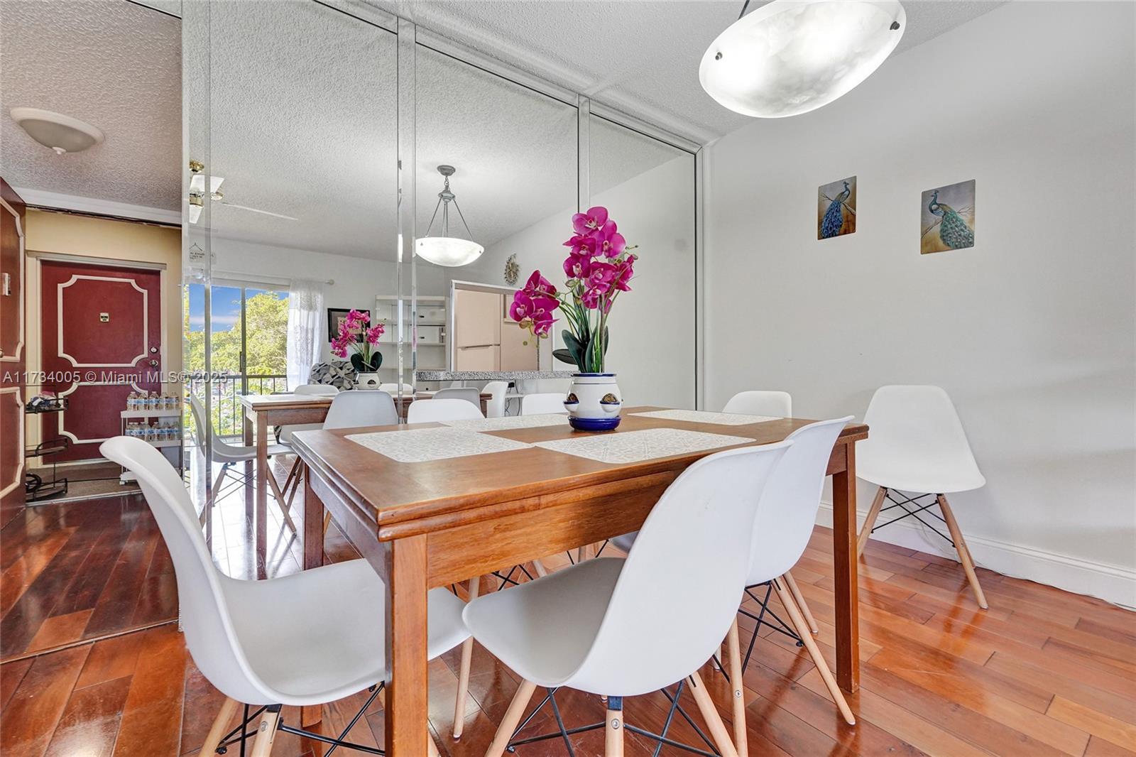 OAKBROOK IV V VI VII COND - Residential