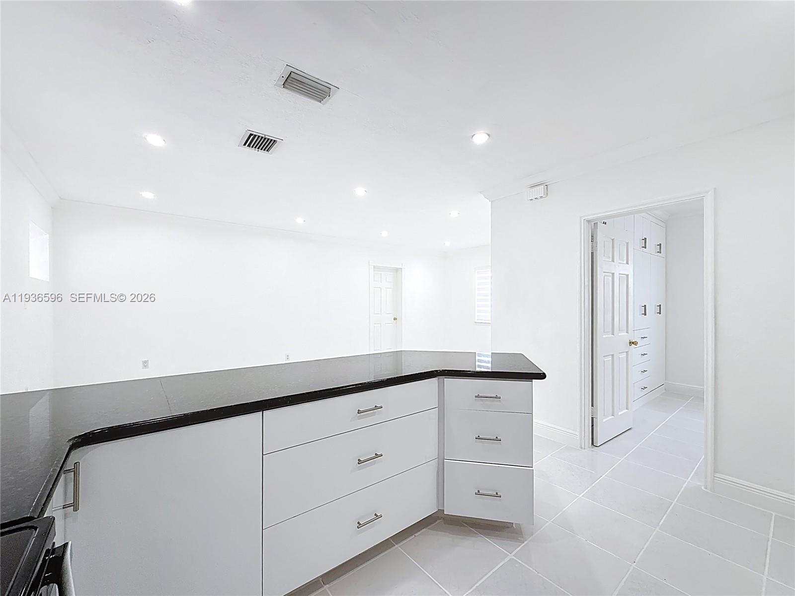 CENTRAL MIAMI PART 6 - Residential