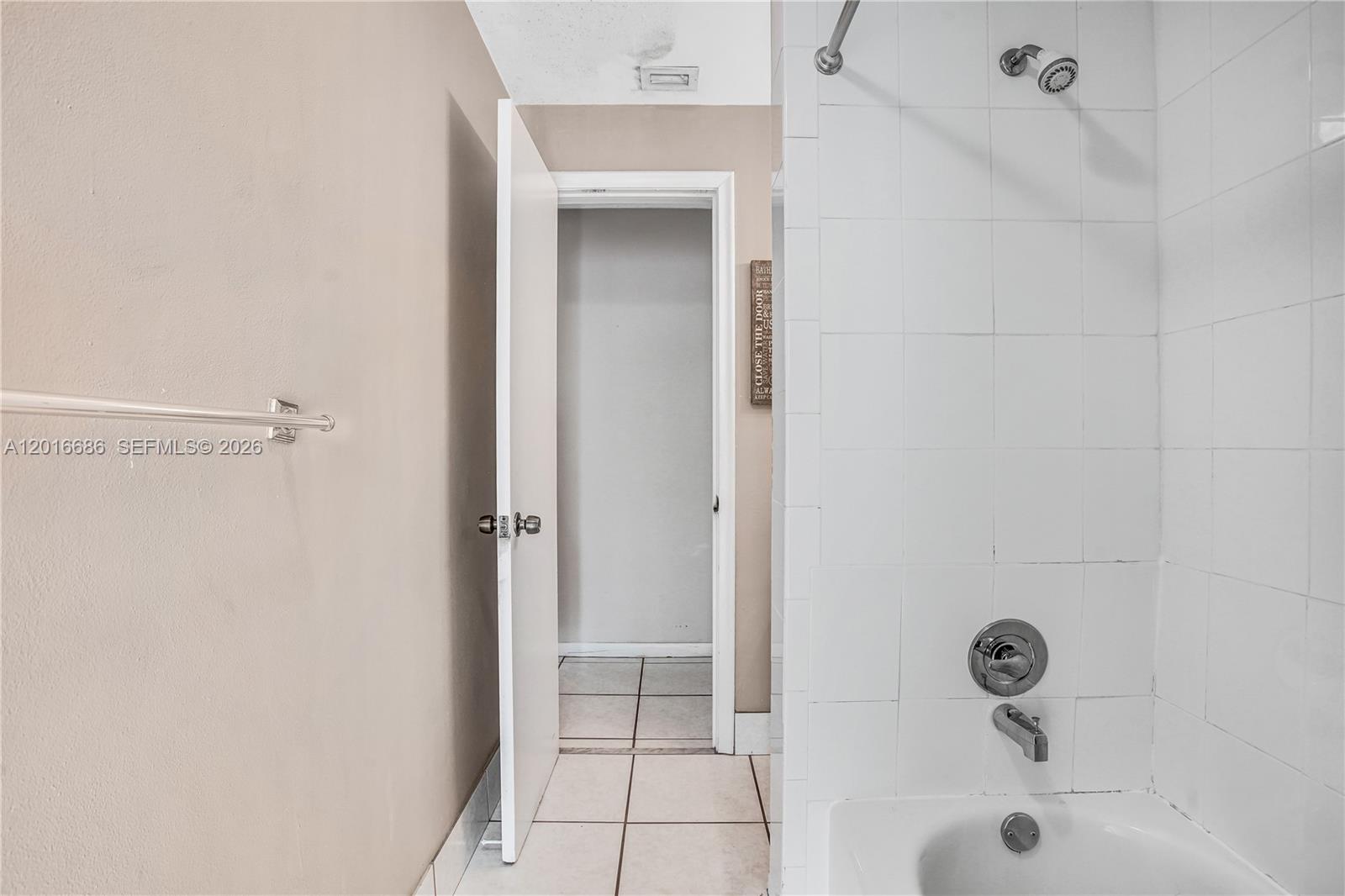 VILLA MALAGA - Residential Lease