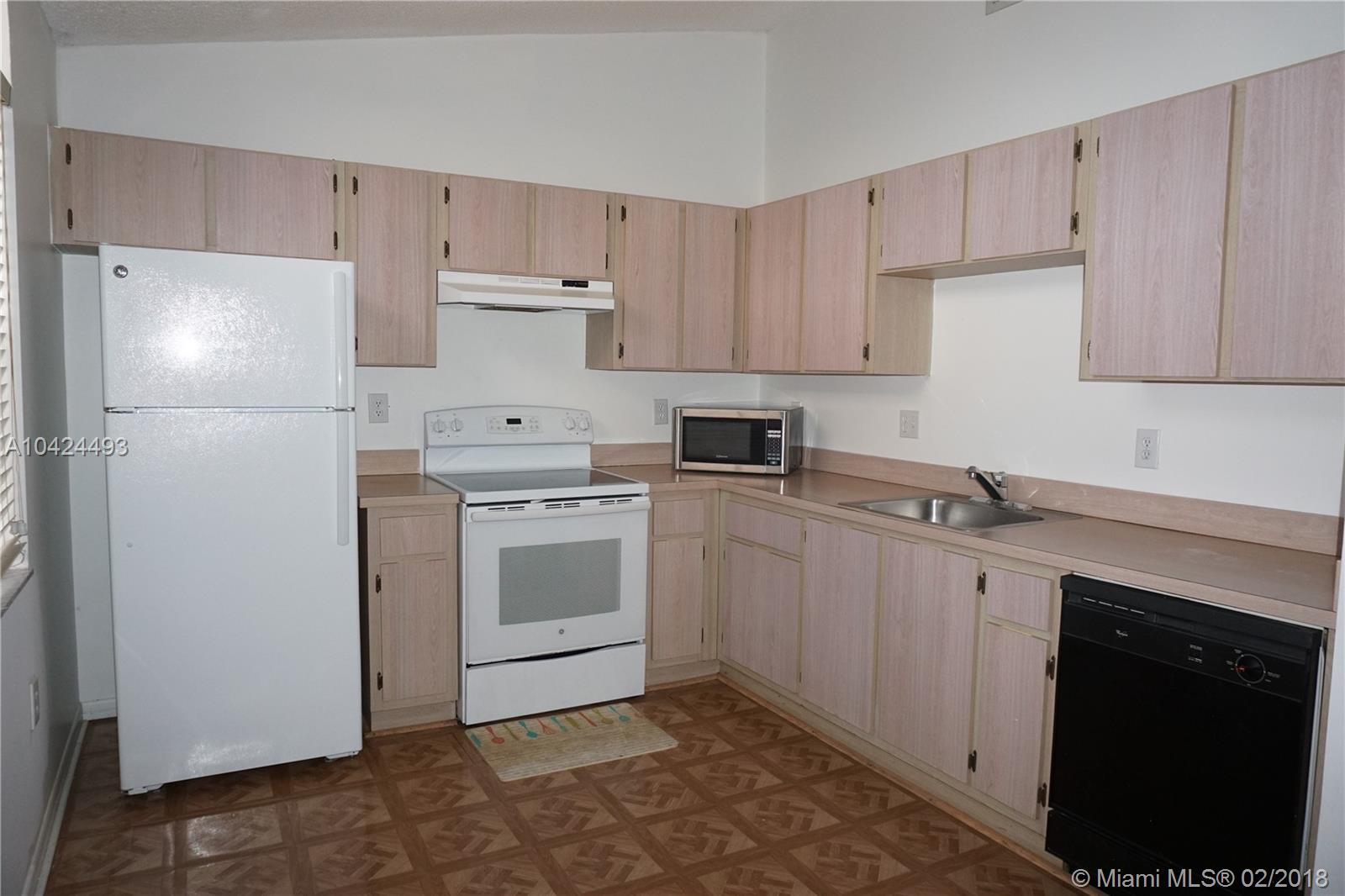 IMAGES AT PEMBROKE POINTE - Residential