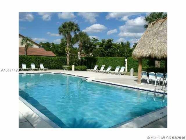 IMAGES AT PEMBROKE POINTE - Residential