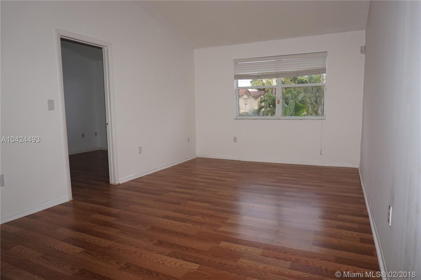 IMAGES AT PEMBROKE POINTE - Residential