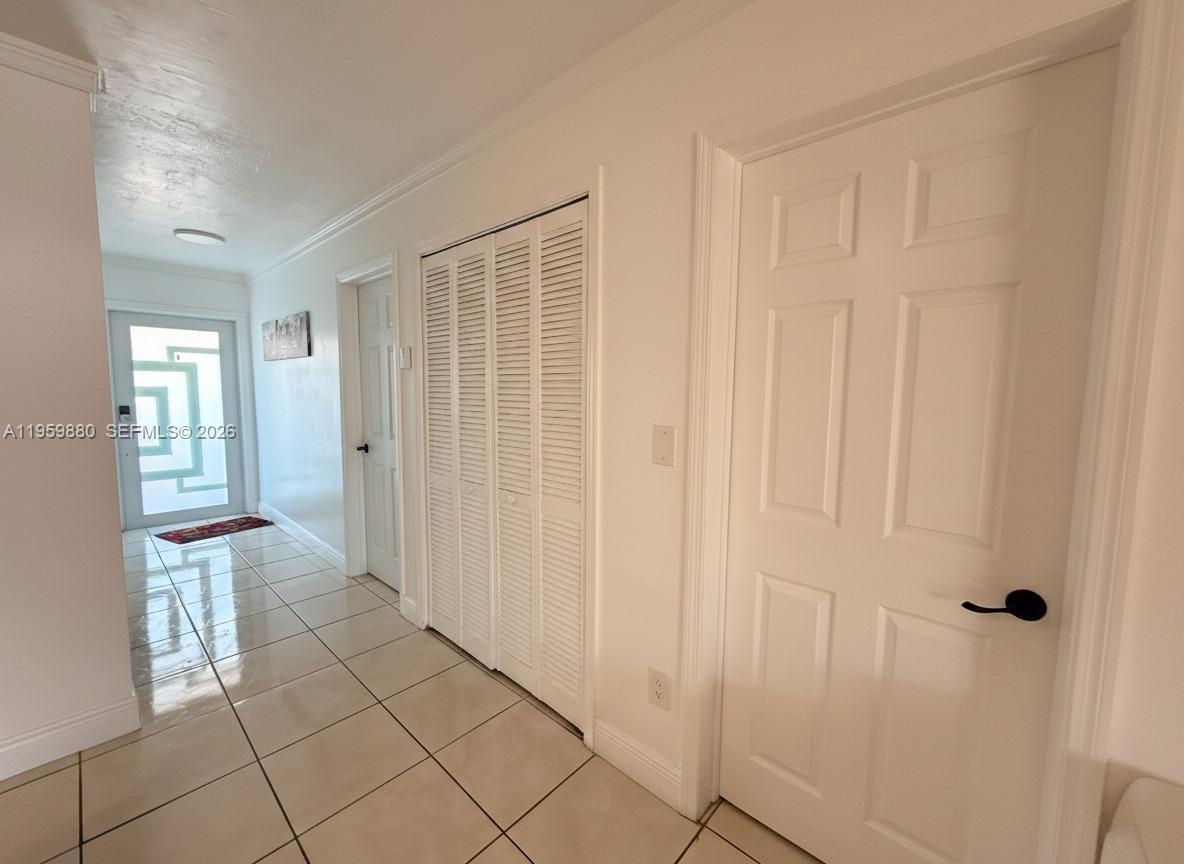 RICHMOND TOWNHOUSE - Residential