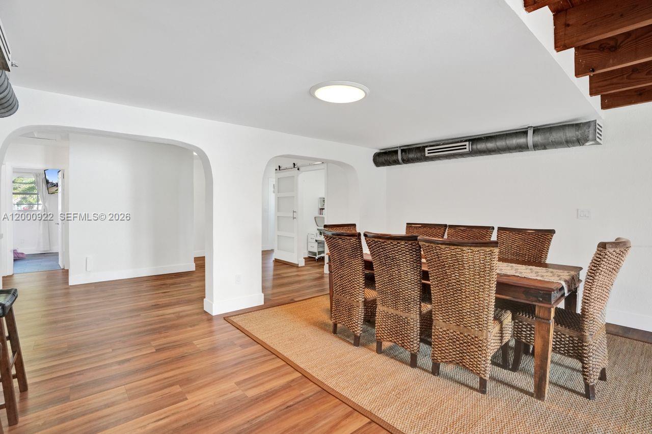 PALM SPRINGS NORTH SEC T - Residential