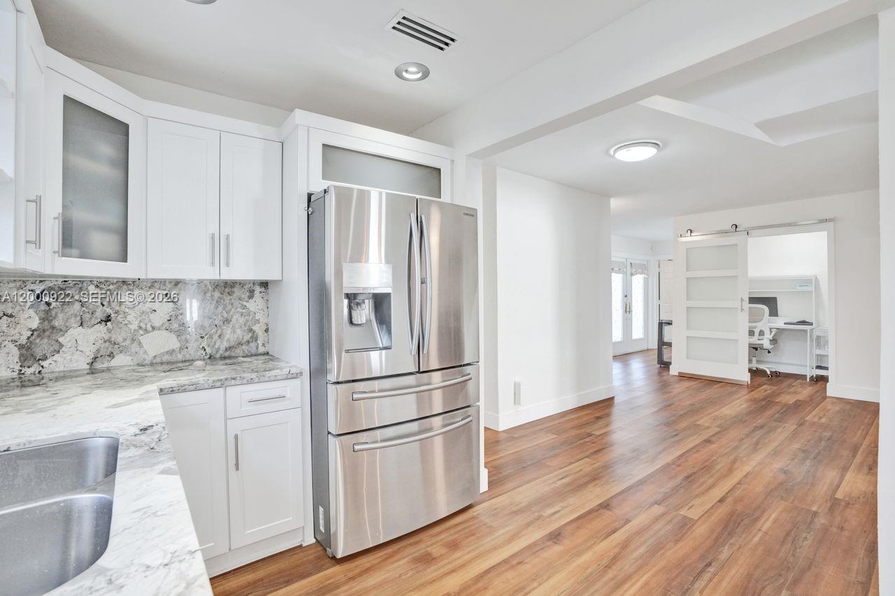 PALM SPRINGS NORTH SEC T - Residential