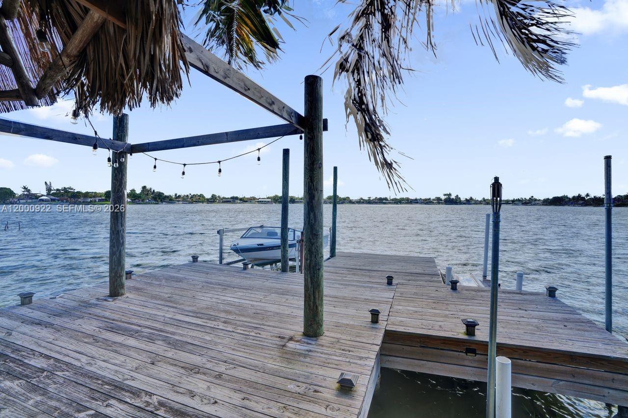 PALM SPRINGS NORTH SEC T - Residential