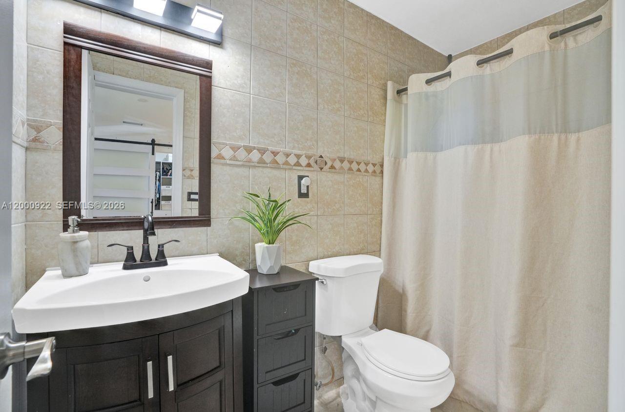 PALM SPRINGS NORTH SEC T - Residential