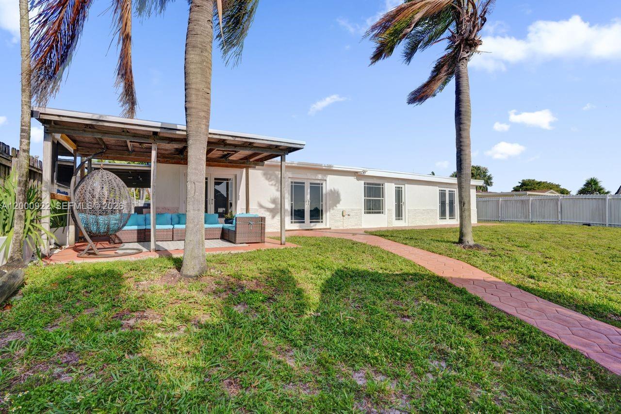 PALM SPRINGS NORTH SEC T - Residential