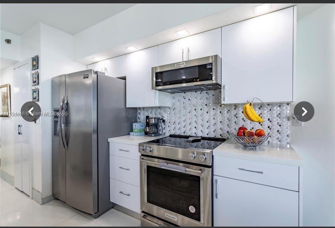OCEANIA I CONDO - Residential