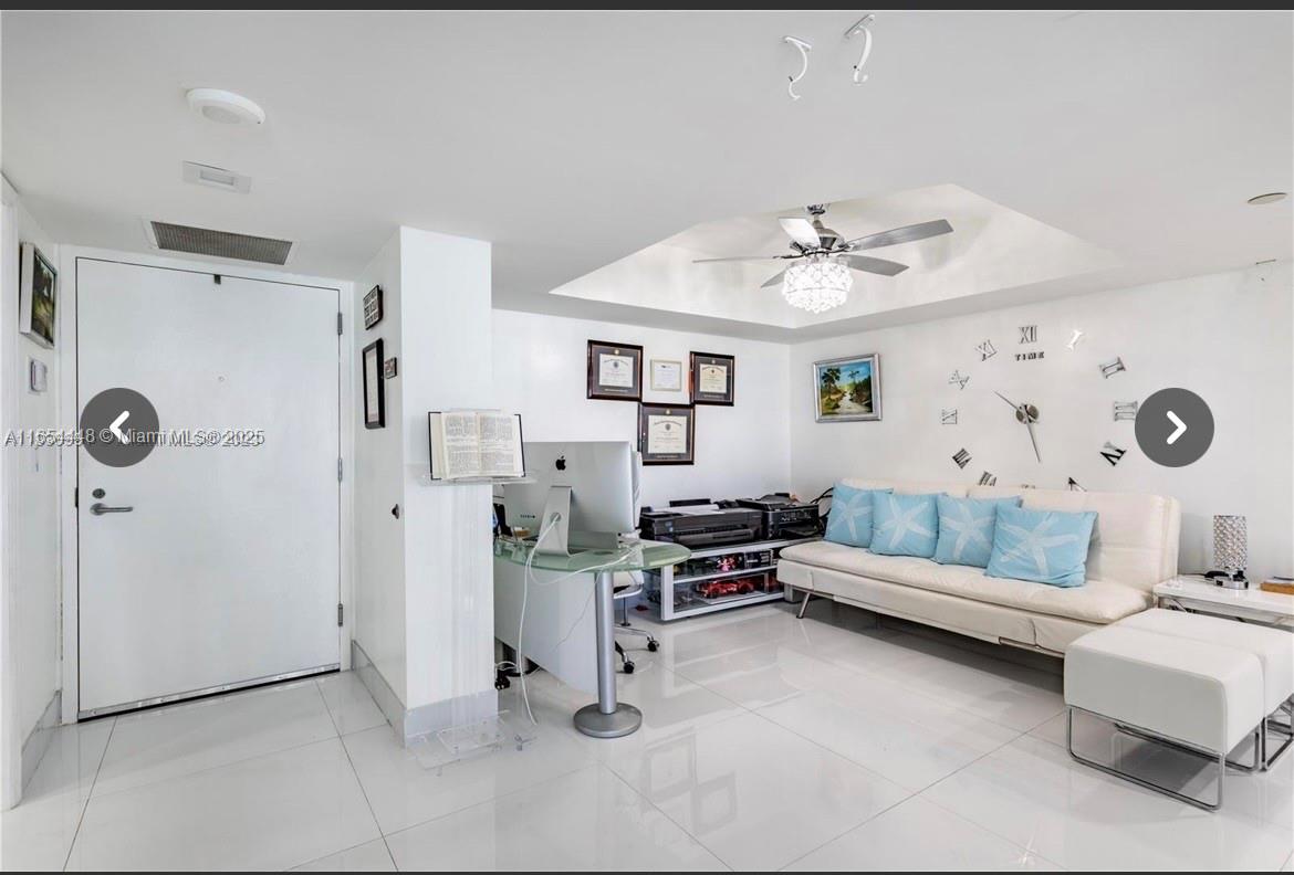 OCEANIA I CONDO - Residential