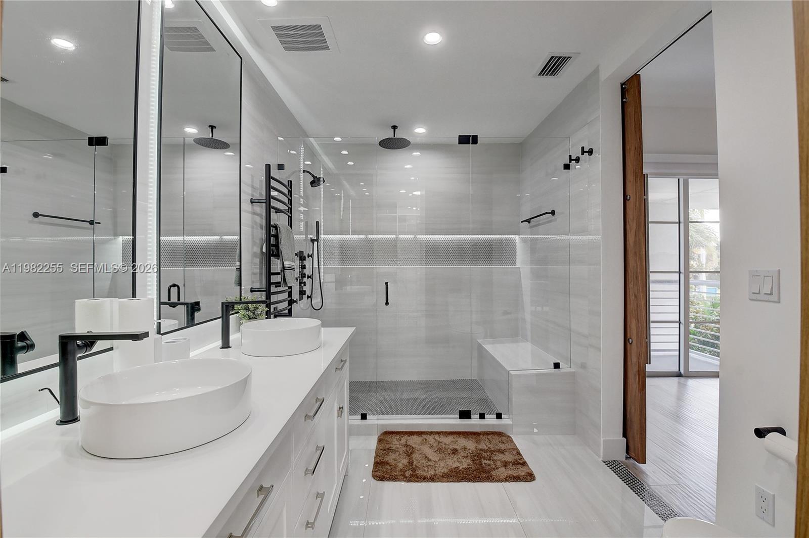 TOWER 155 CONDO - Residential Lease