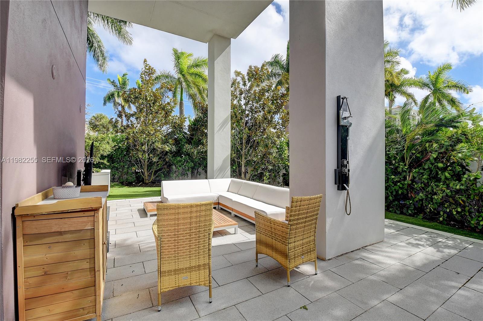 TOWER 155 CONDO - Residential Lease