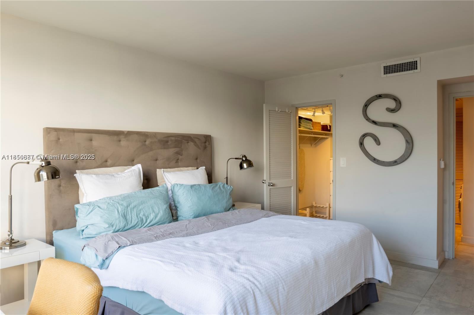 FLAMINGO SOUTH BEACH I CO - Residential