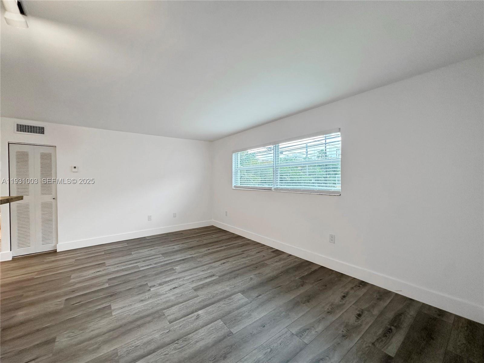 363 WASHINGTON AVE CONDO - Residential Lease
