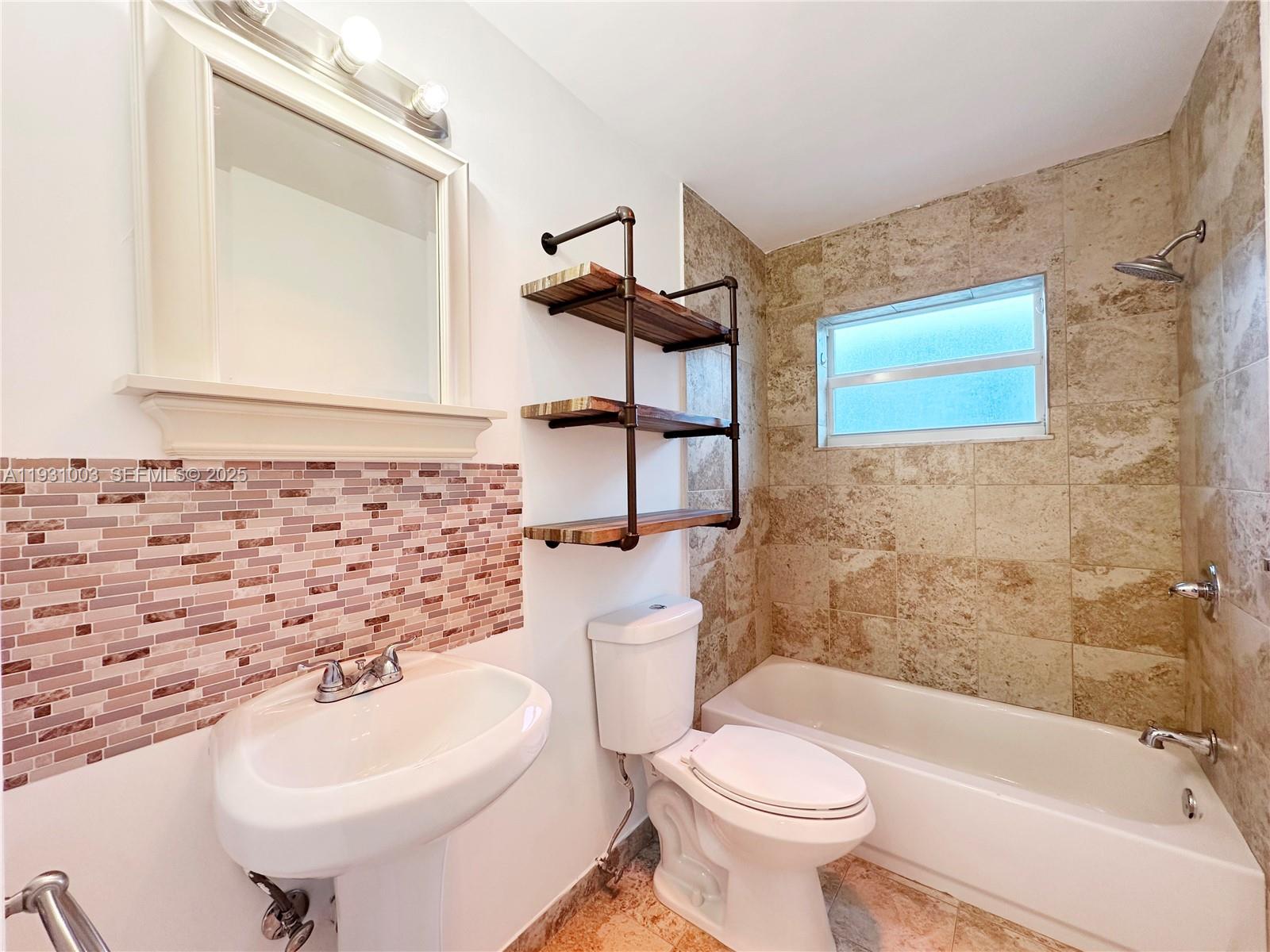 363 WASHINGTON AVE CONDO - Residential Lease