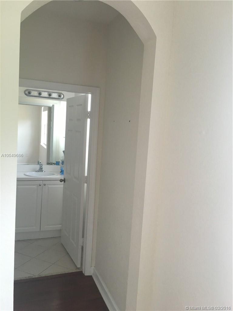 Shores Condo 01 - Residential Lease