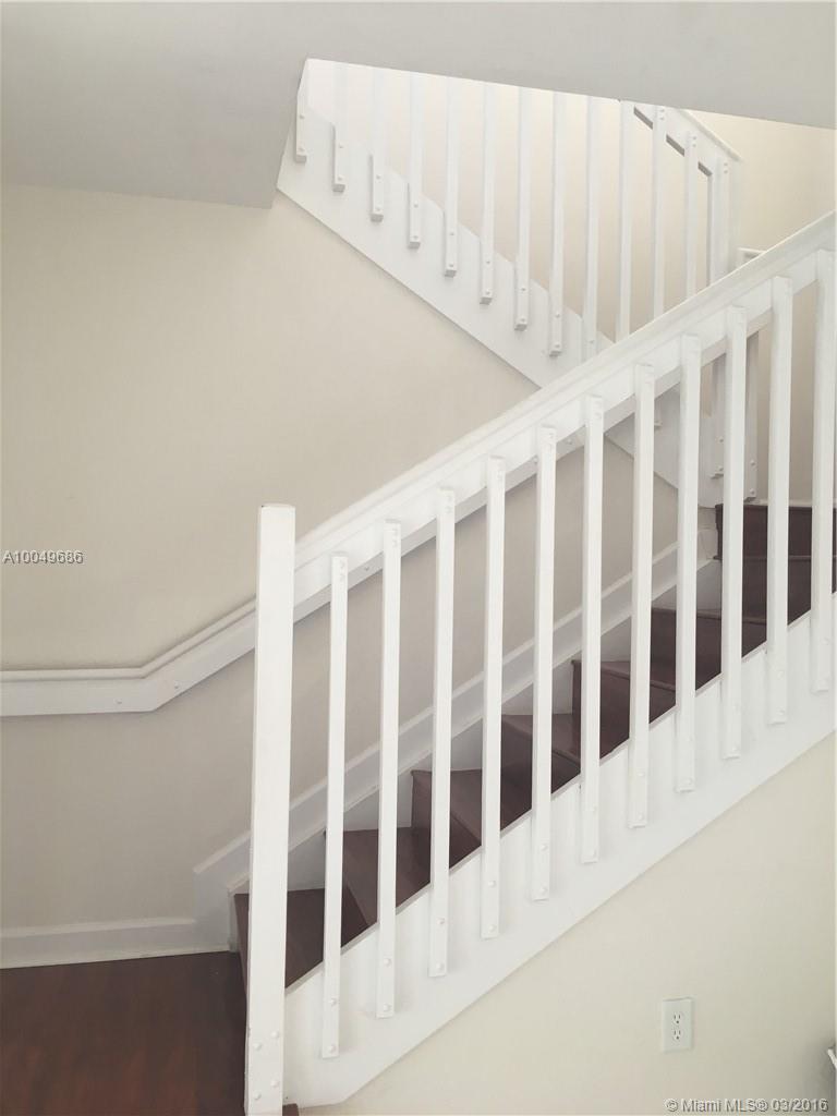 Shores Condo 01 - Residential Lease