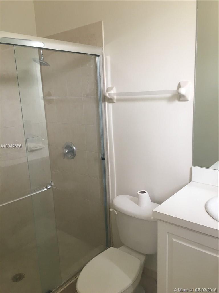 Shores Condo 01 - Residential Lease