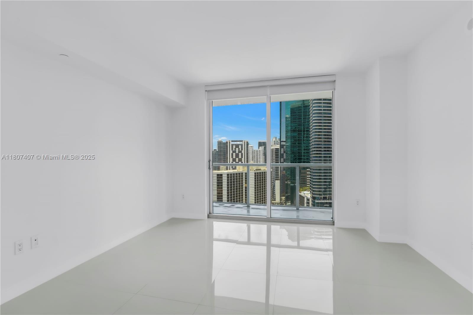 500 BRICKELL EAST CONDO - Residential