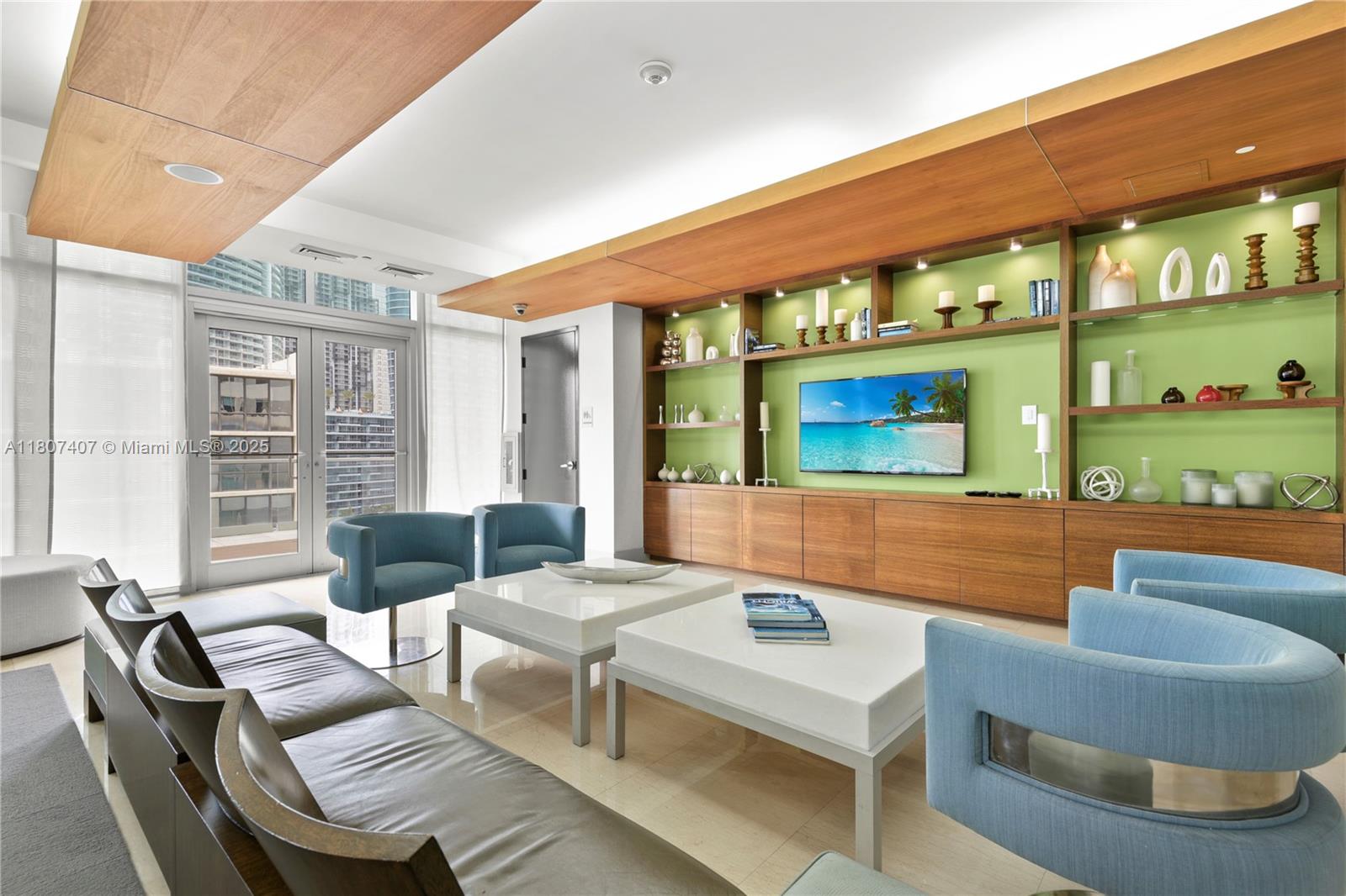 500 BRICKELL EAST CONDO - Residential