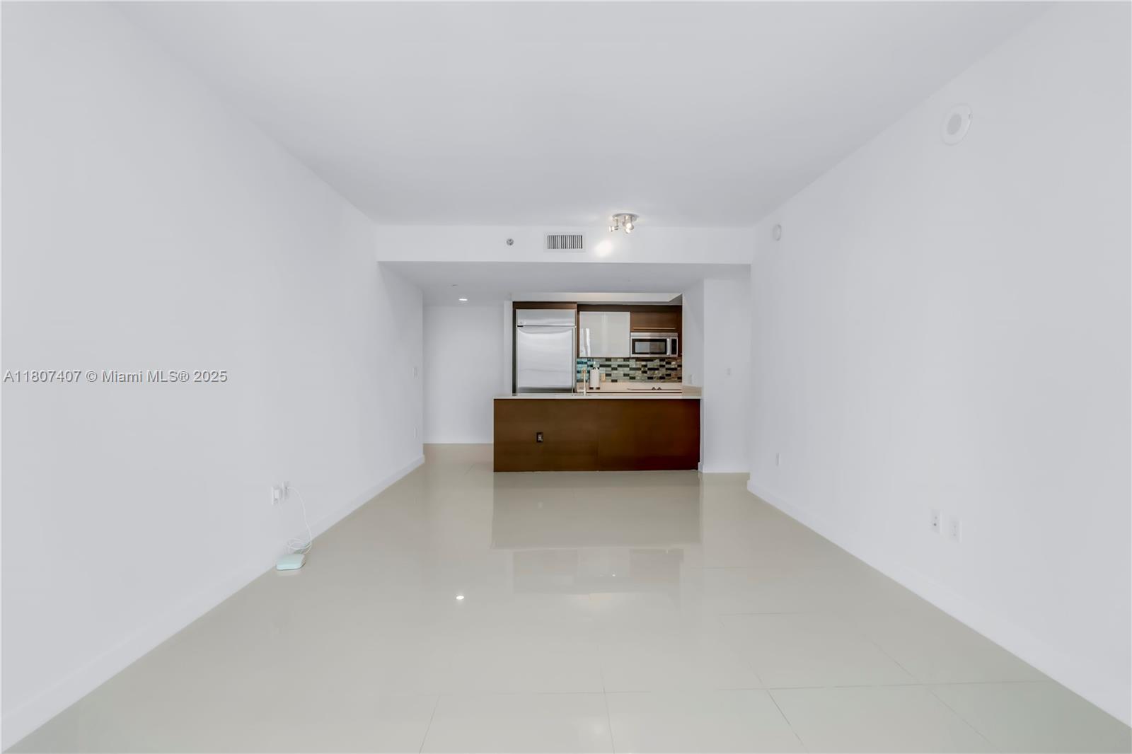 500 BRICKELL EAST CONDO - Residential