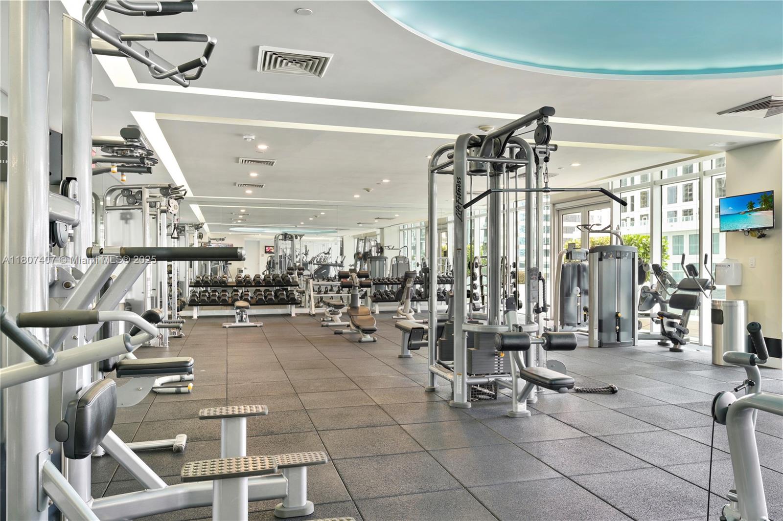 500 BRICKELL EAST CONDO - Residential