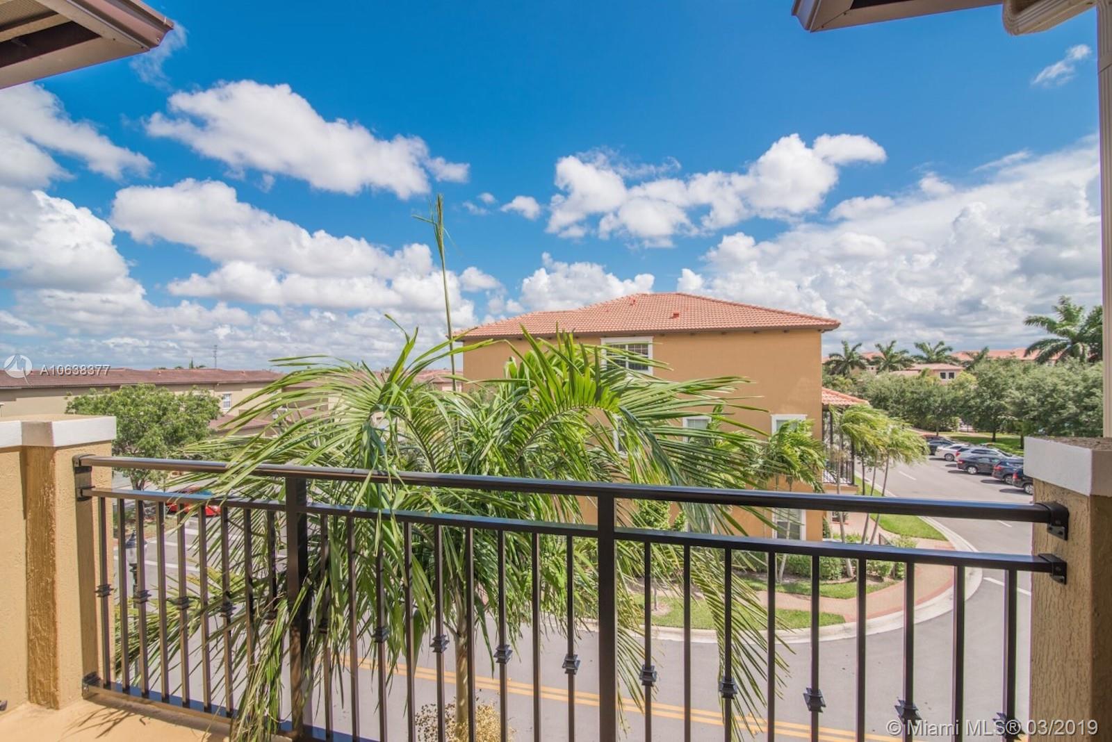 COBBLESTONE II CONDO - Residential