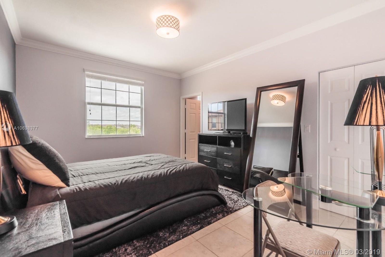 COBBLESTONE II CONDO - Residential