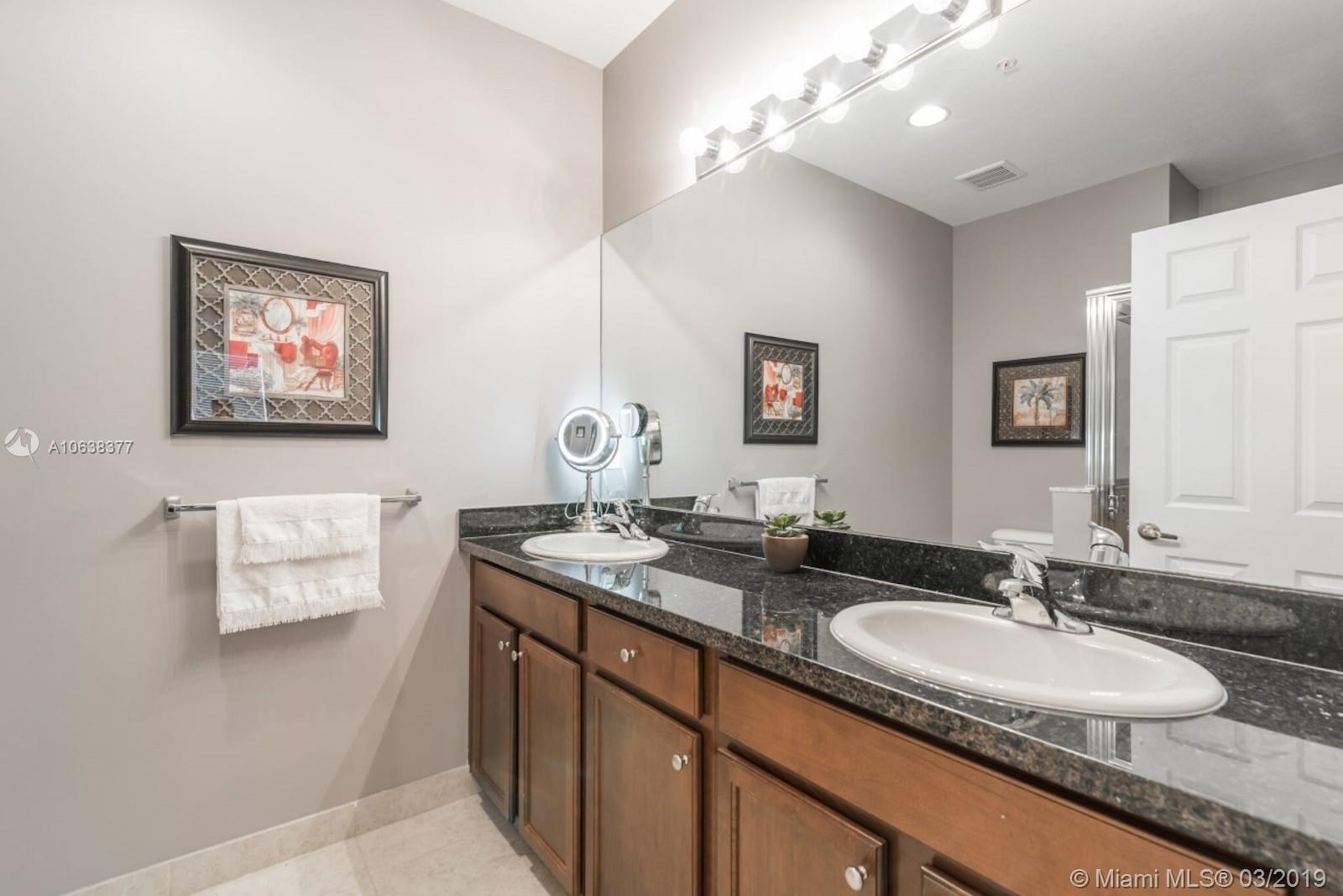 COBBLESTONE II CONDO - Residential