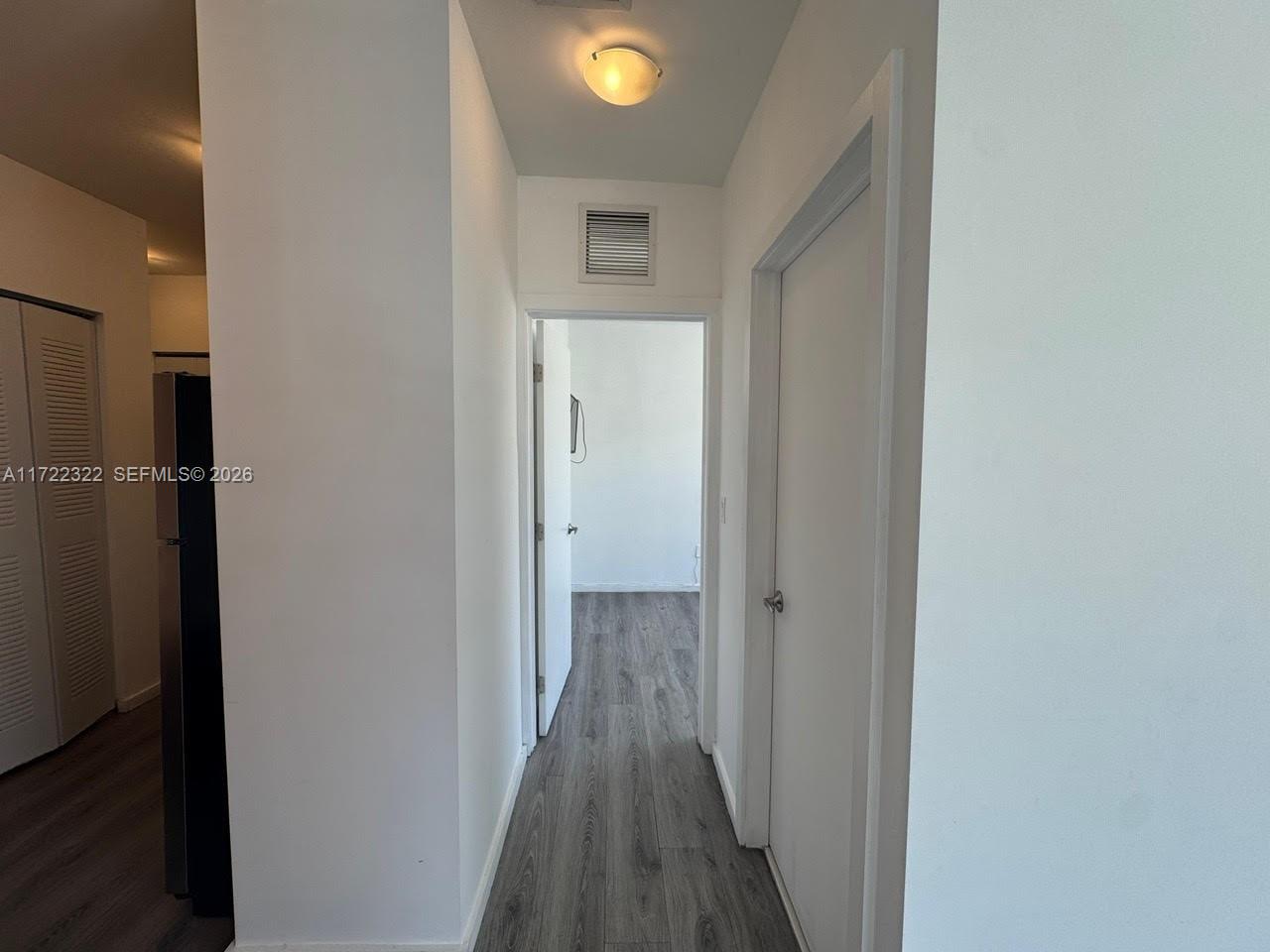 FIRST DECO CONDO - Residential