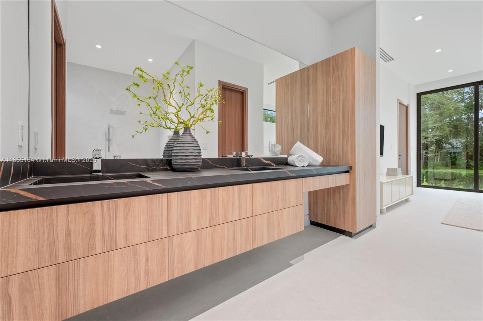 CAMNER GABLES 1ST ADDN - Residential