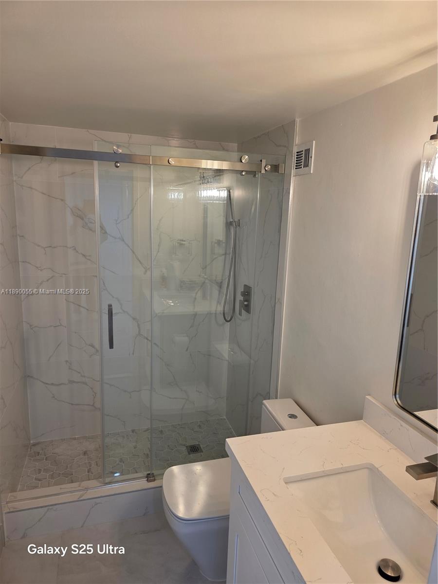 SEA AIR TOWERS CONDO - Residential Lease