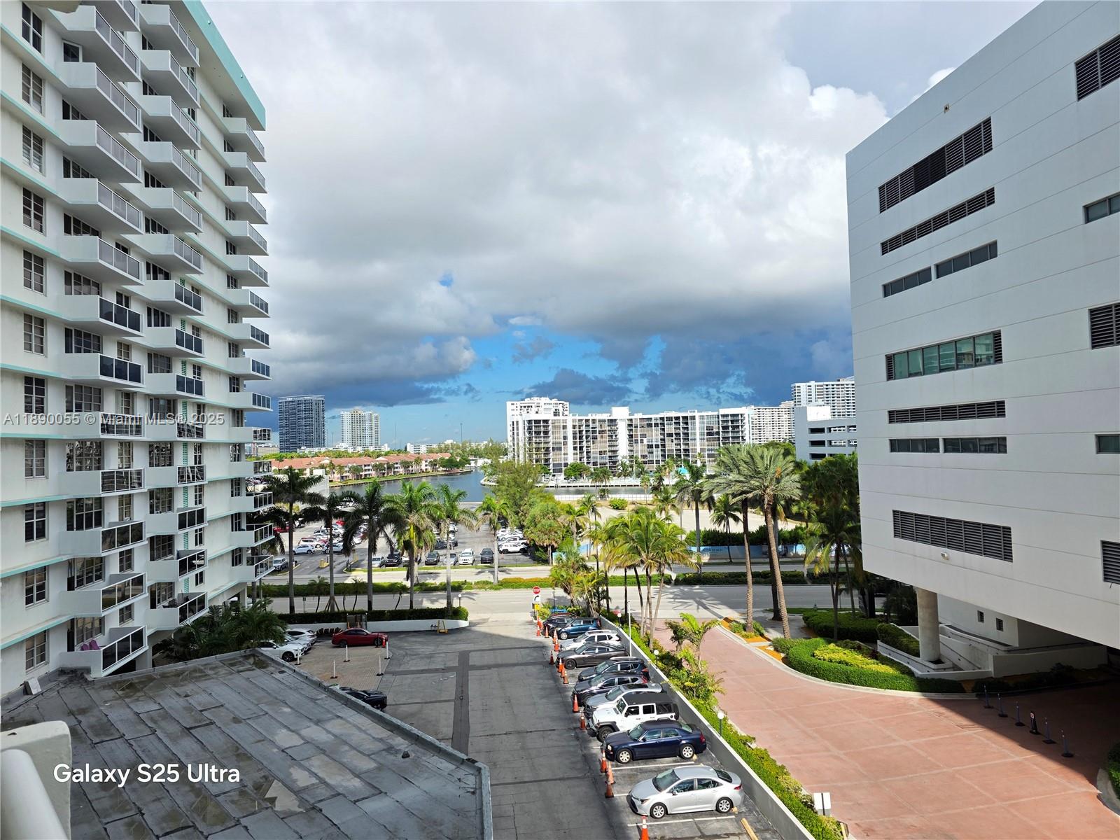 SEA AIR TOWERS CONDO - Residential Lease