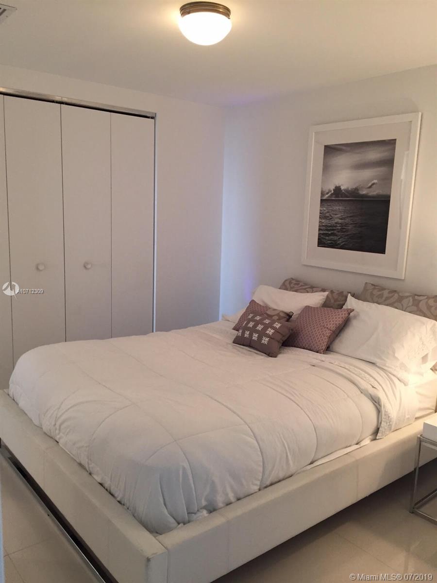 ICON BRICKELL CONDO NO 3 - Residential