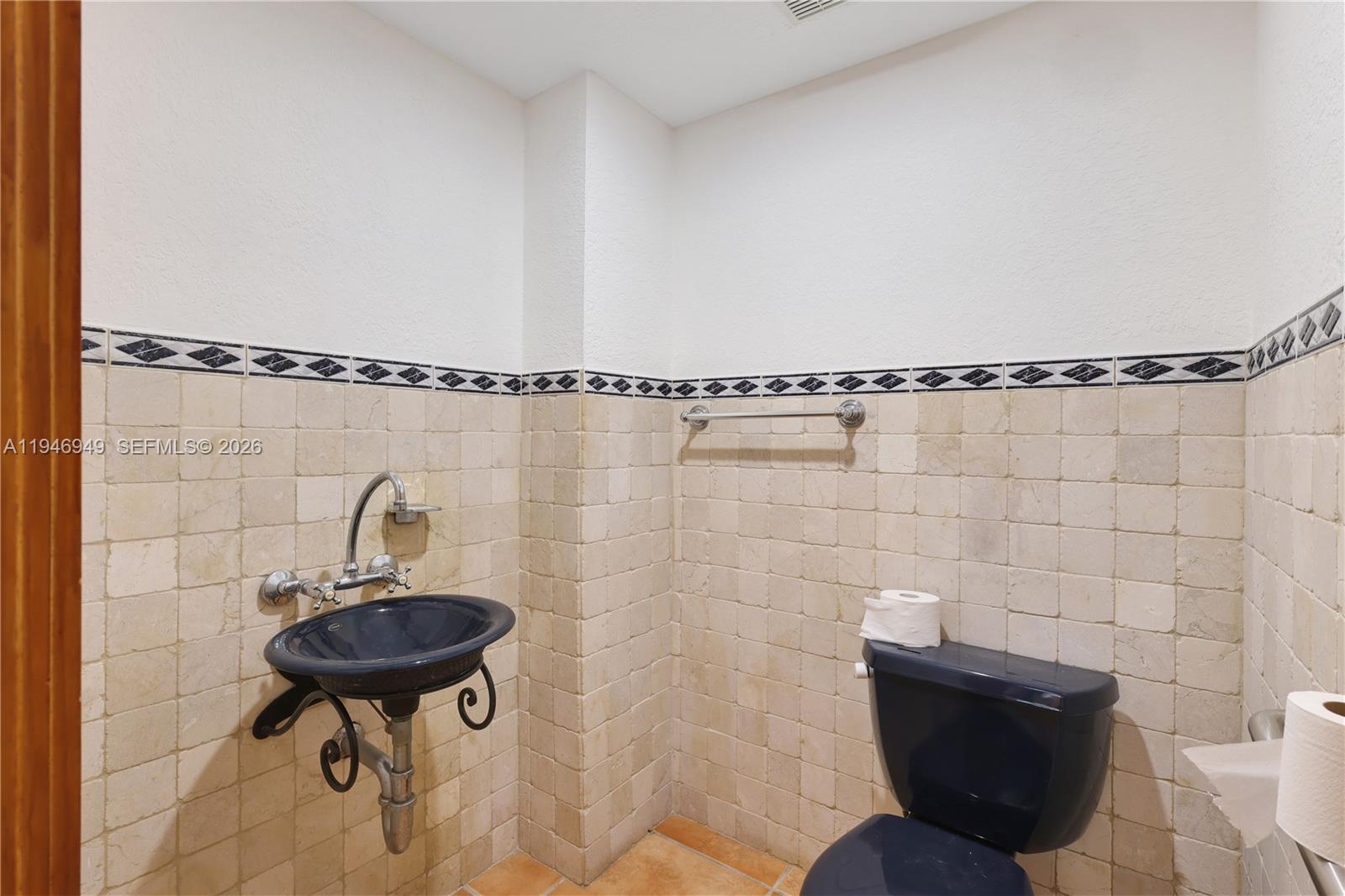 BOSTON PLAZA CONDO - Residential