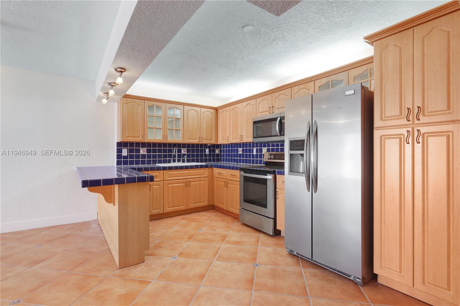 BOSTON PLAZA CONDO - Residential