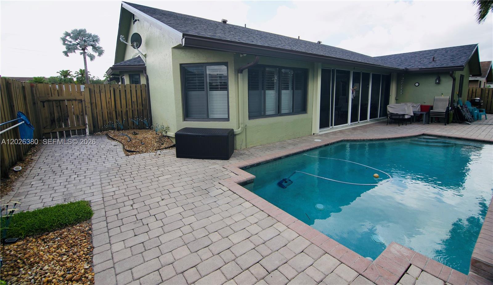 MELALEUCA ISLES - Residential