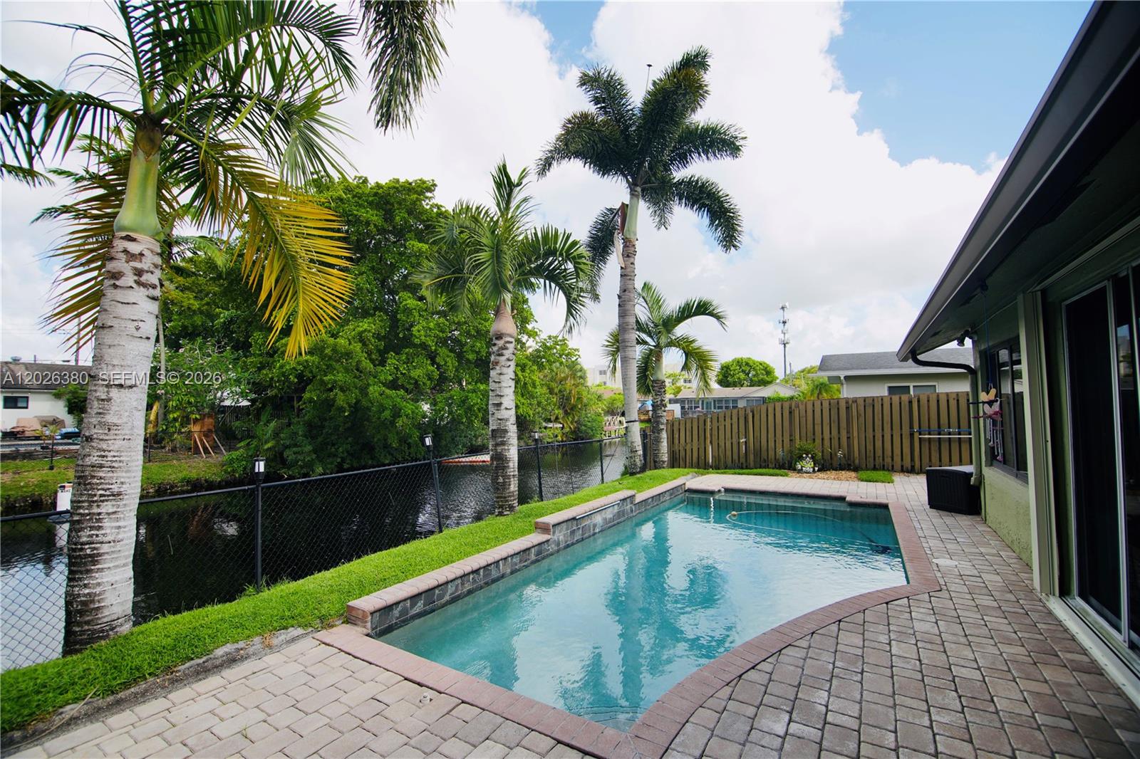 MELALEUCA ISLES - Residential