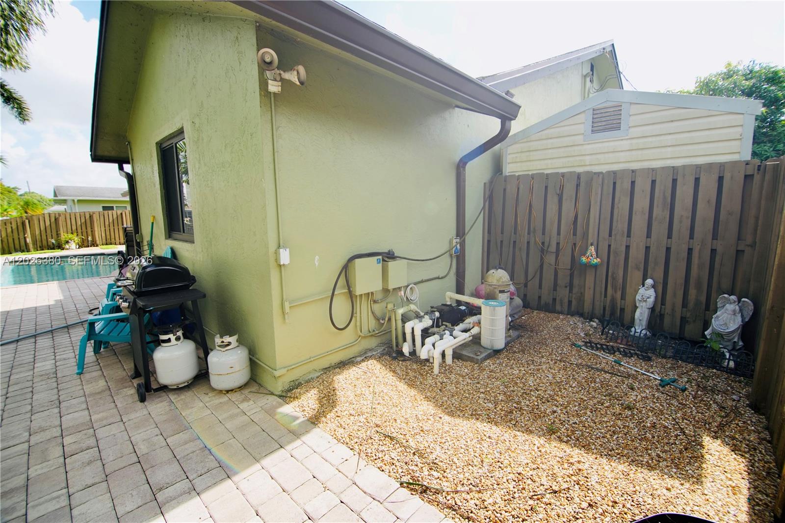 MELALEUCA ISLES - Residential