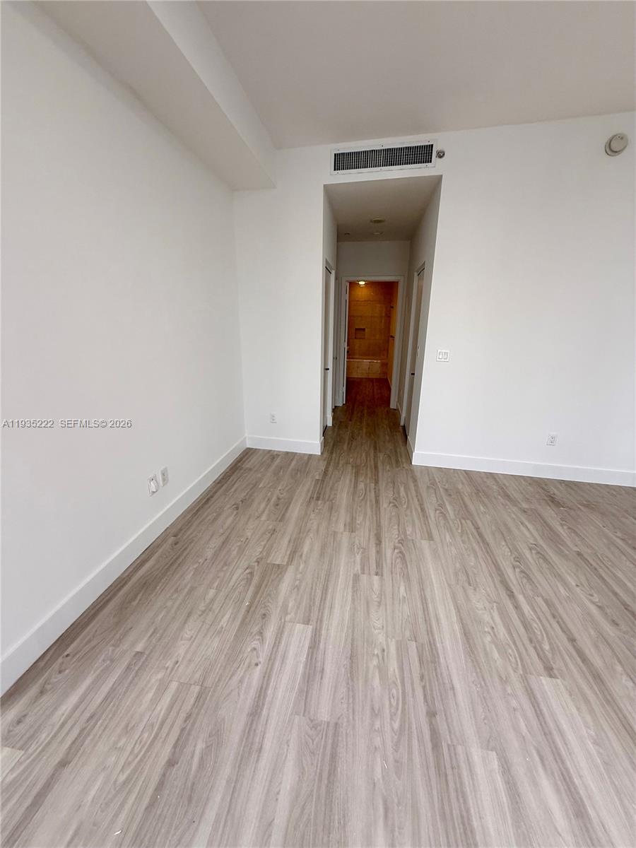 CARBONELL CONDO - Residential