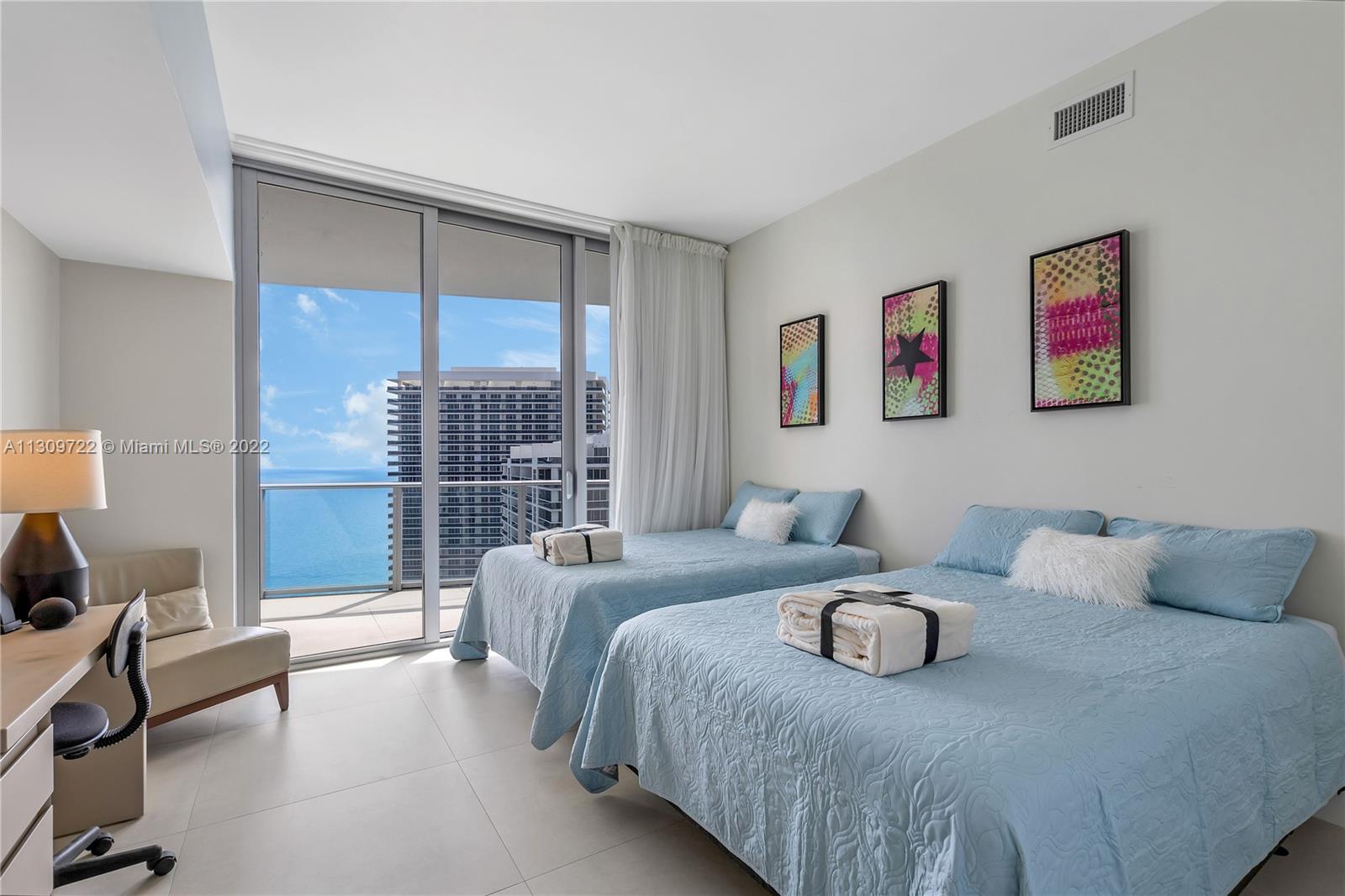 The Hyde Resort - Residential Lease