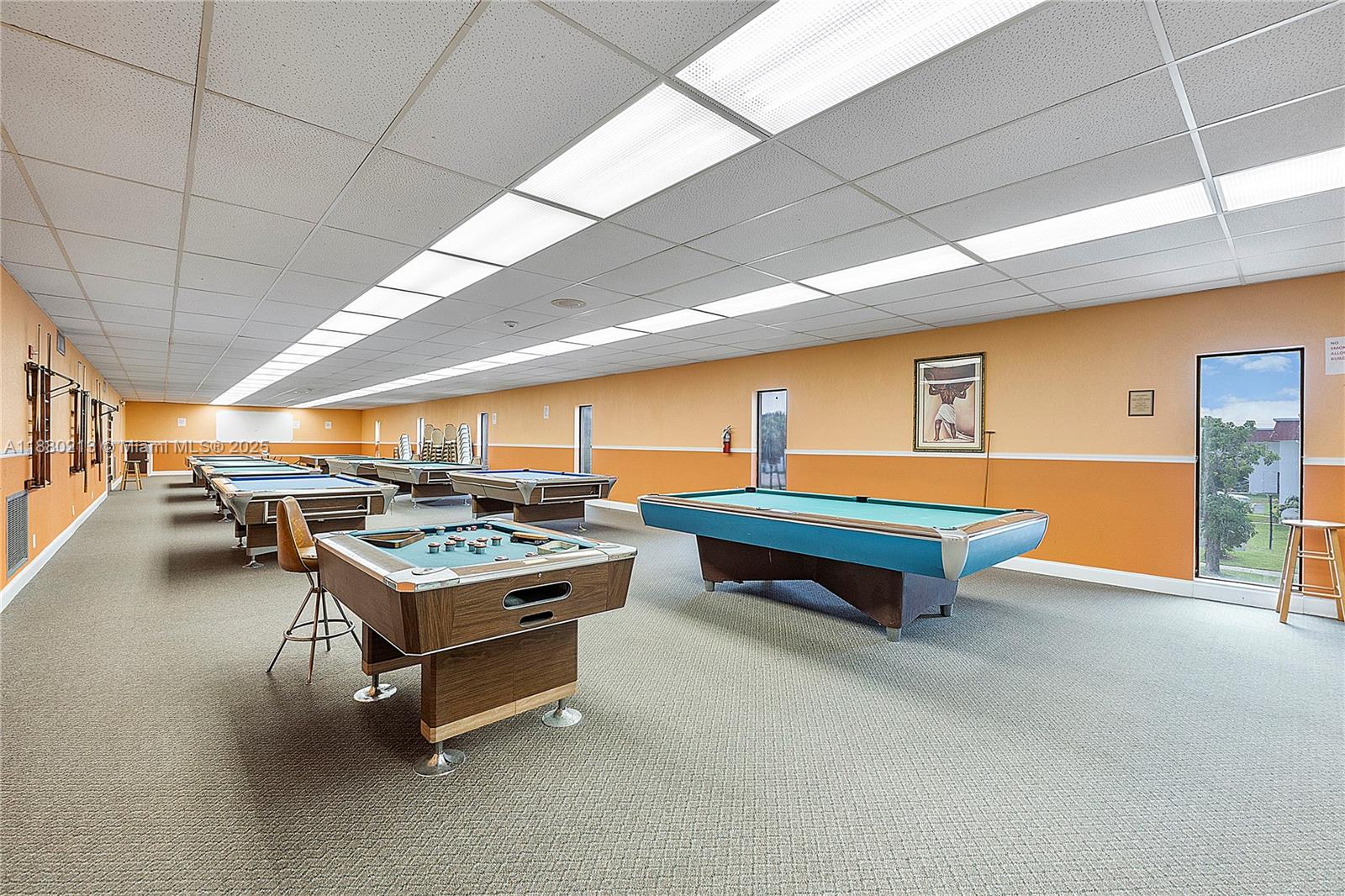 CASTLE APARTMENTS 14 COND - Residential