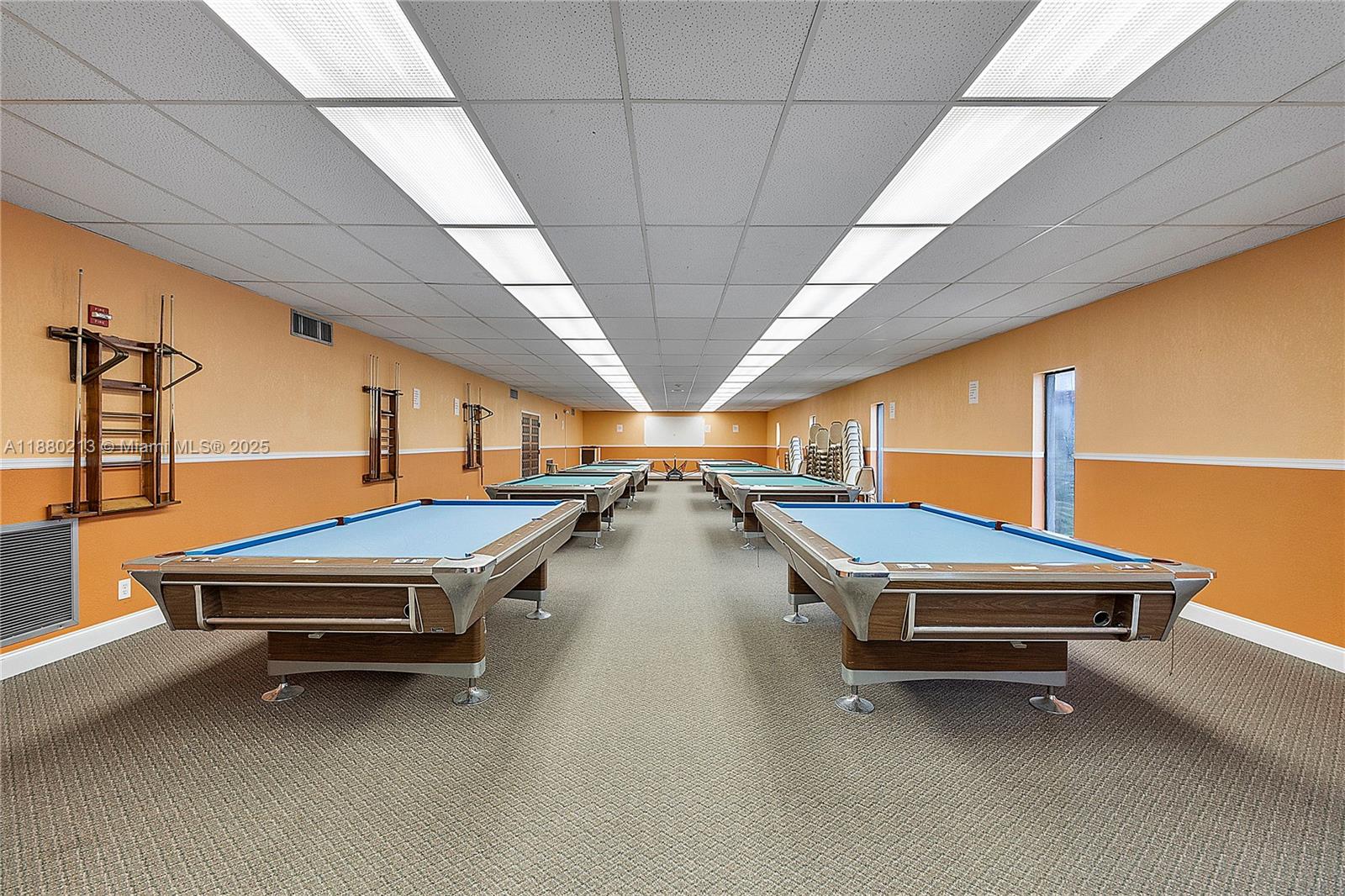 CASTLE APARTMENTS 14 COND - Residential