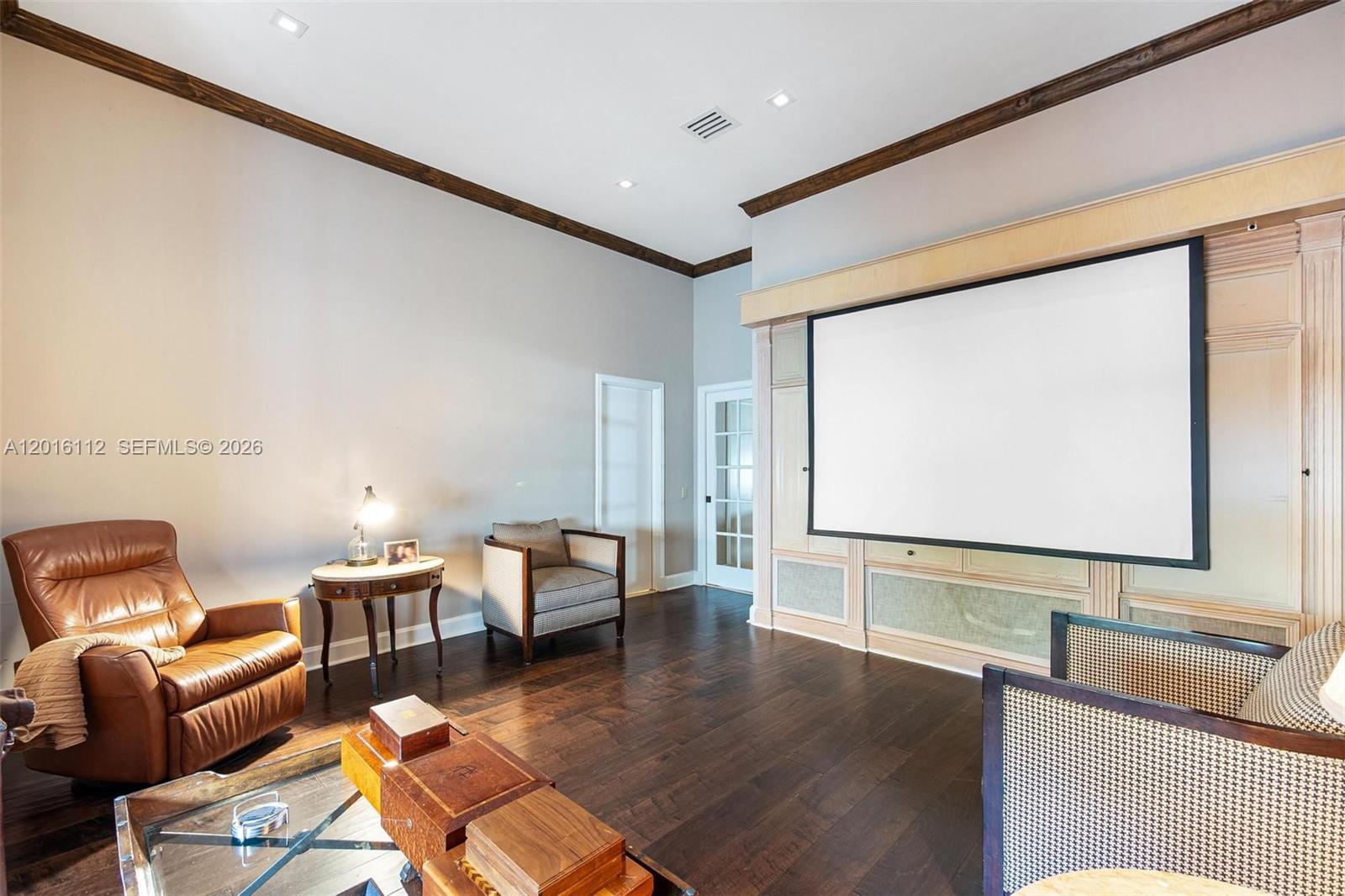 L HERMITAGE - Residential