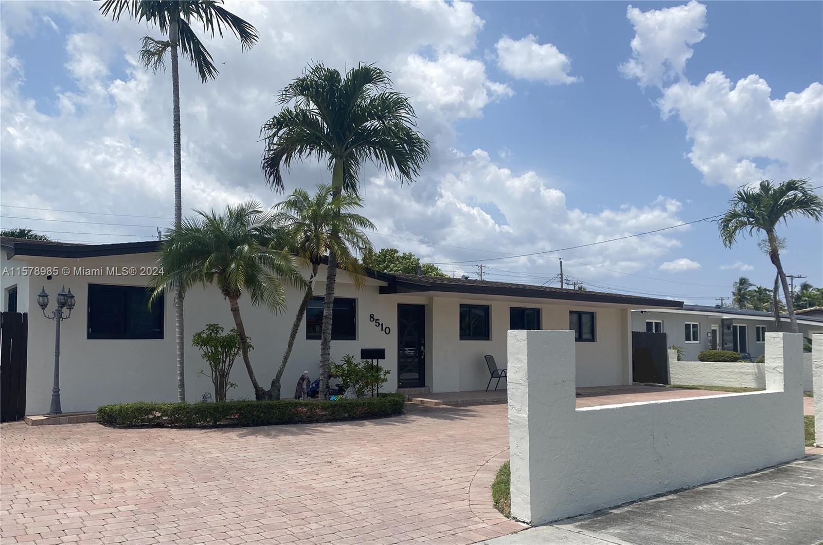 Property for Sale at 8510 Sw 15th Ter Ter, Miami, Broward County, Florida - Bedrooms: 4 
Bathrooms: 3  - $820,000