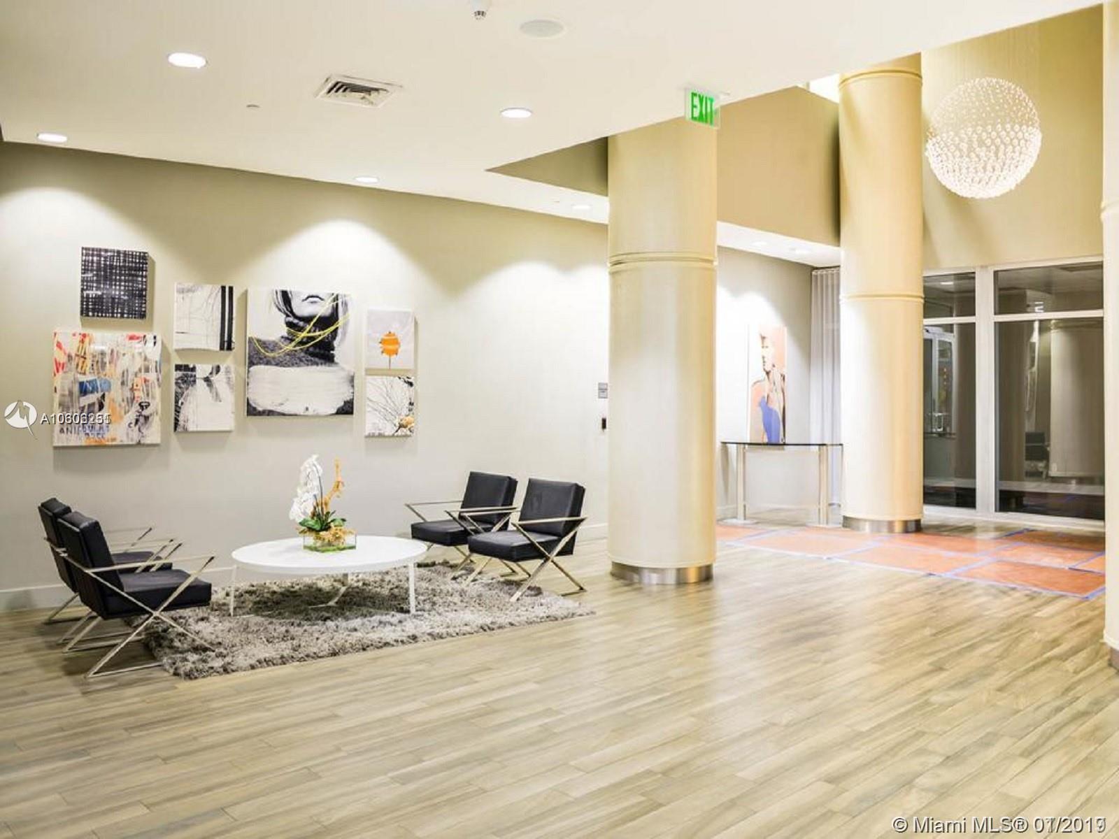 OPERA TOWER - Residential