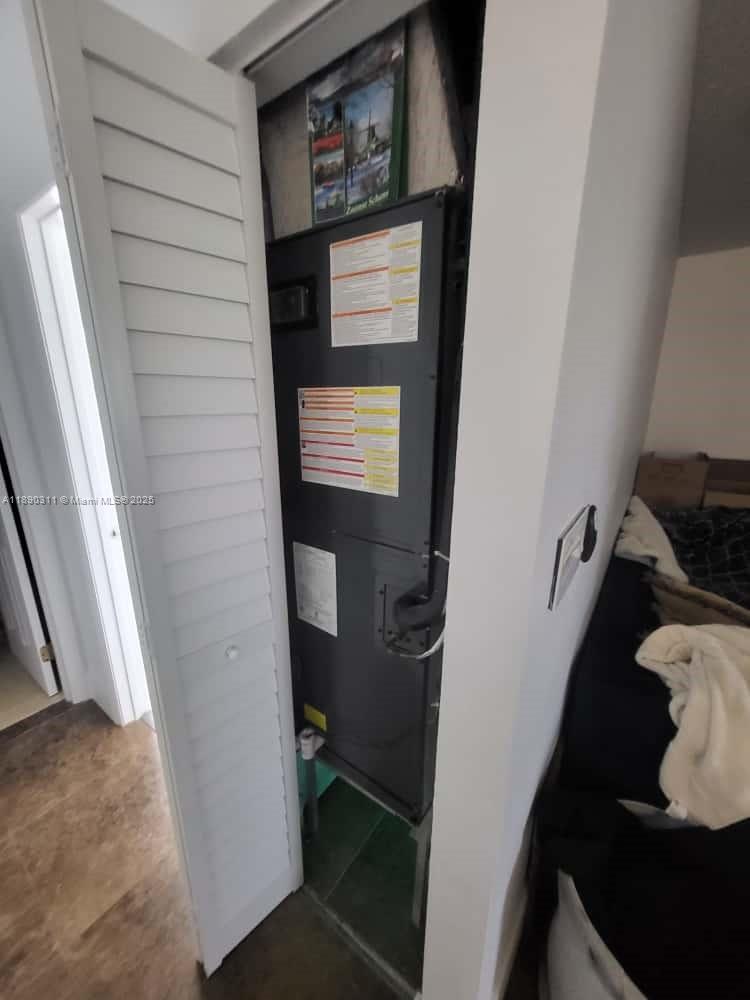 PIERPOINTE EAST CONDO ONE - Residential Lease