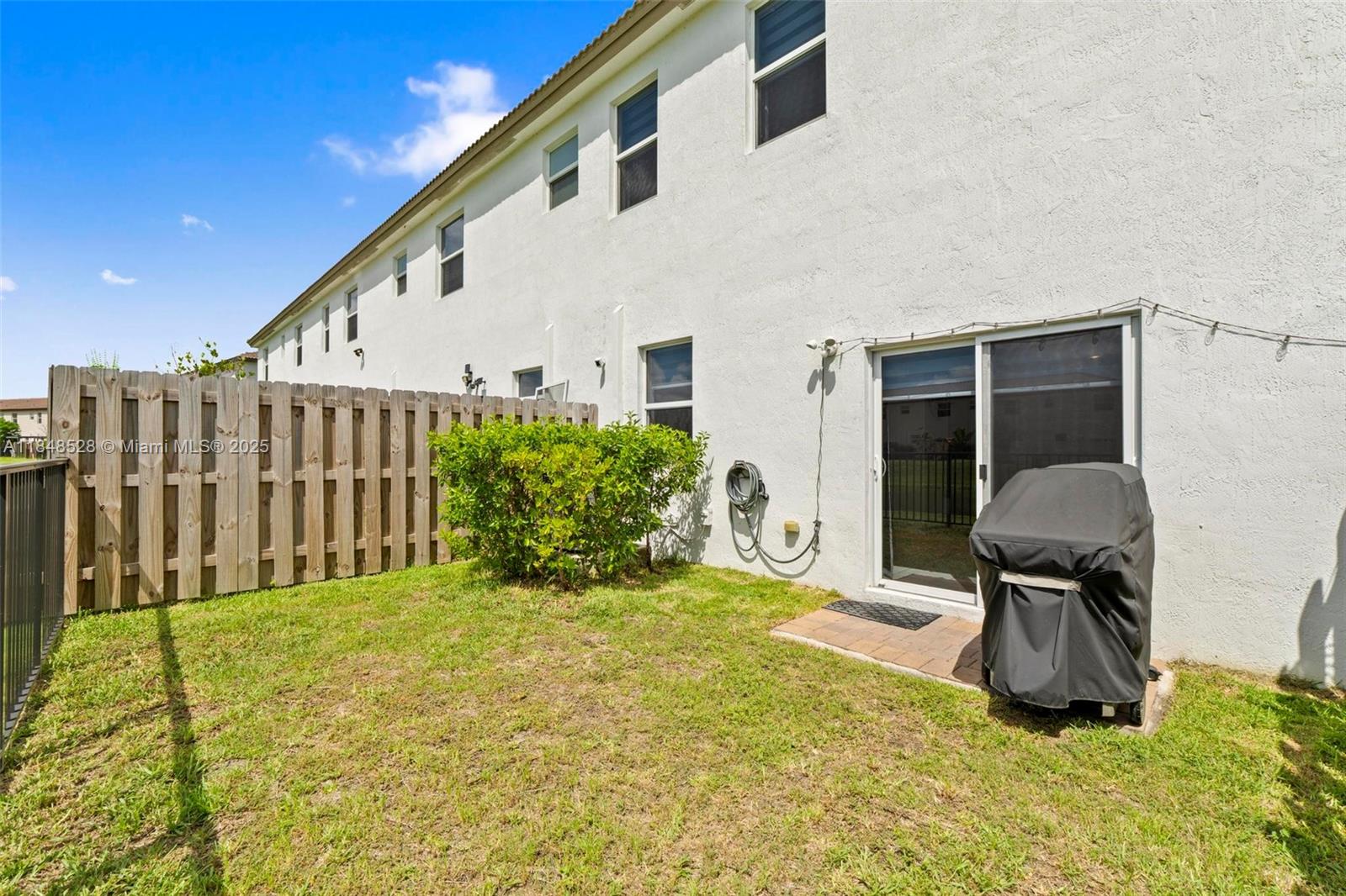 GOLF PARK SEC 1 - Residential