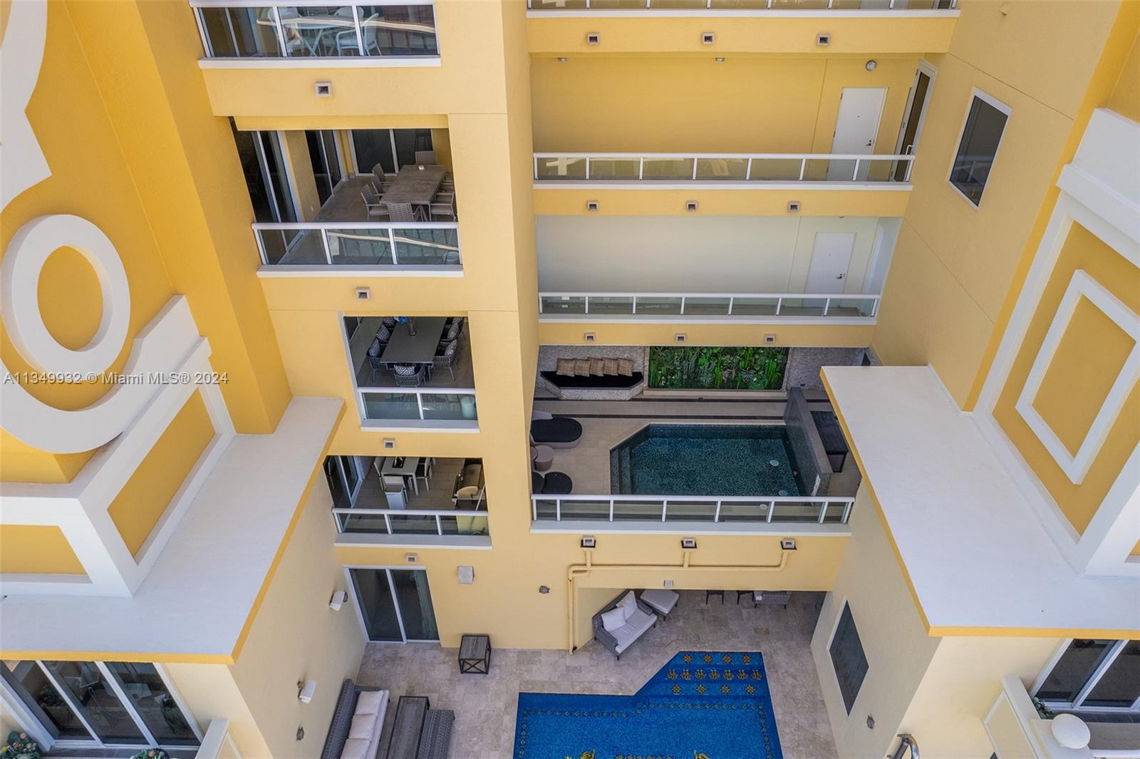 ACQUALINA OCEAN RESIDENCE - Residential